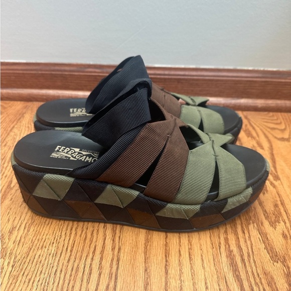 Salvatore Ferragamo Shoes - Salvatore Ferragamo Elettra Grosgrain Sandals Womens 10.5